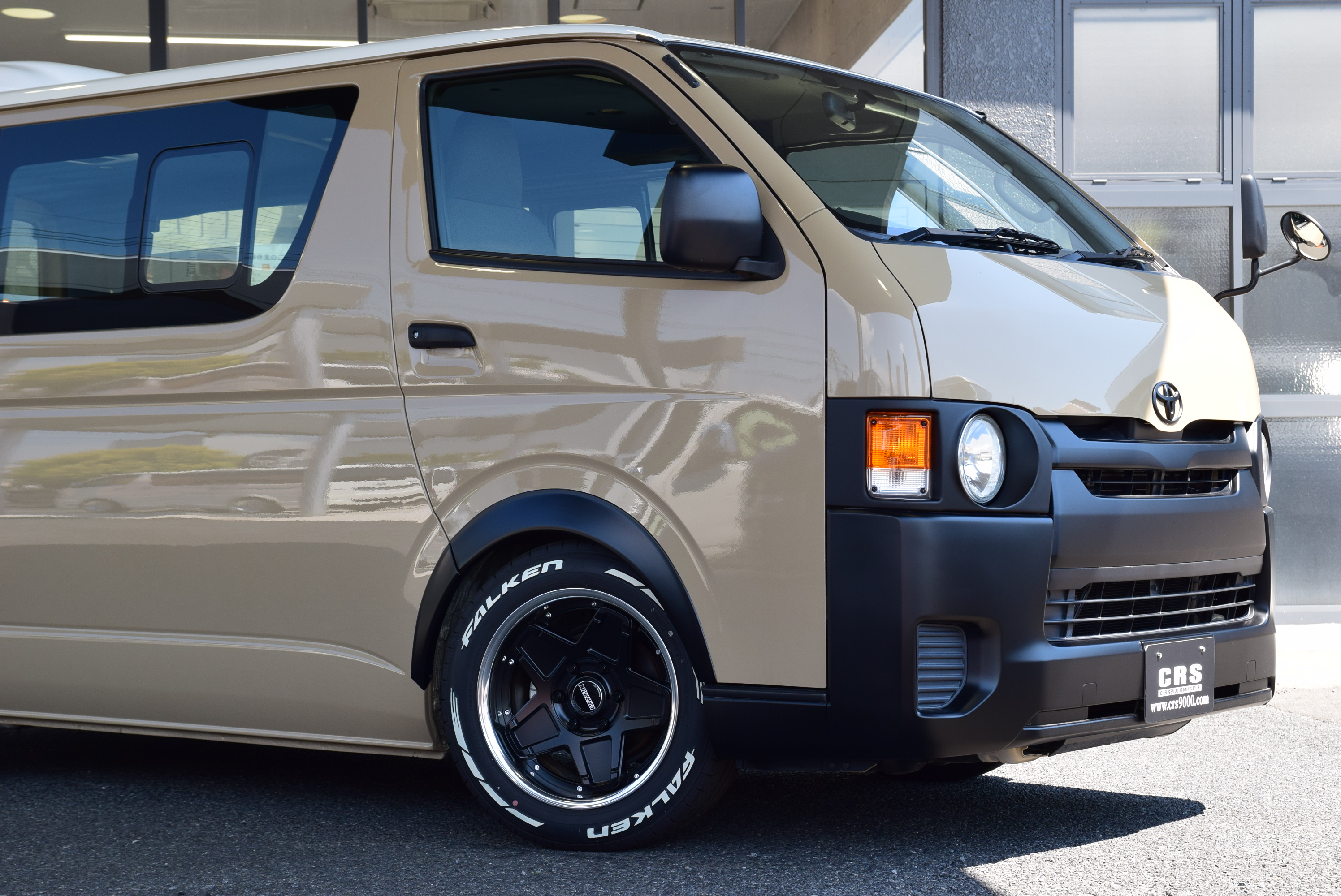 16インチ❗キャラバン❗ハイエース❗キャンピングカー 16インチ❗キャラバン❗ハイエース❗キャンピングカー ハイエースが手