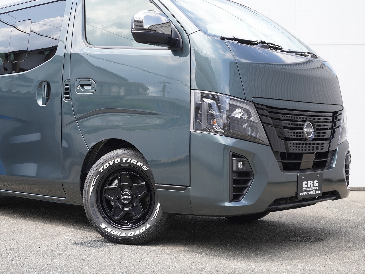 5700 【新車登録済み未使用車/改良前モデル】 令和7年式 日産