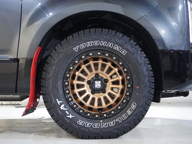 5582 令和7年式 三菱デリカ D:5 CHAMONIX 4WD 2,300cc (ディーゼル車