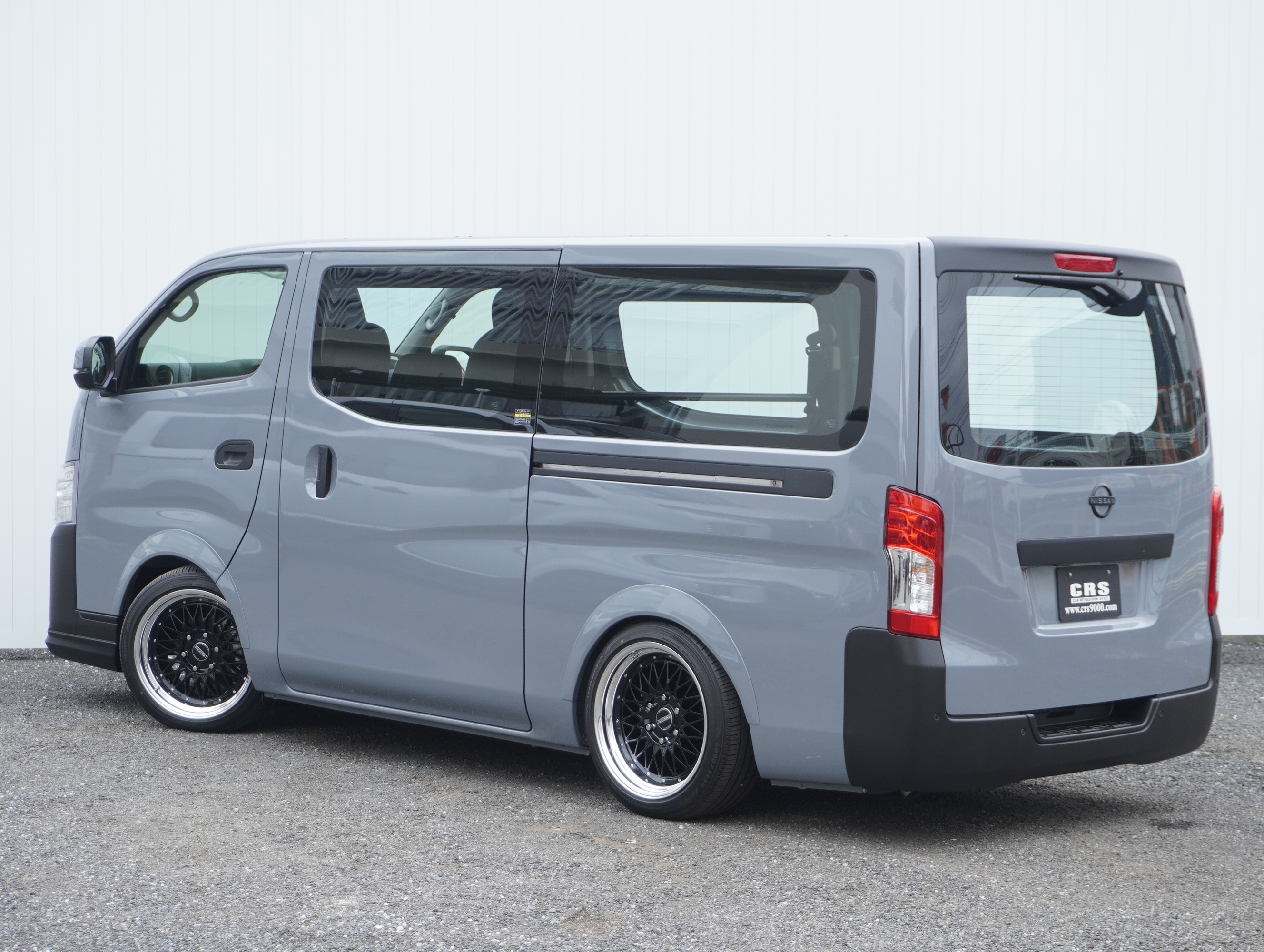 4939 オリジナルPKG キャラバン DX 2WD 2400cc ディーゼル車 6人