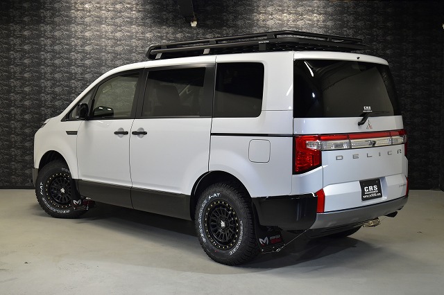 5574 令和7年式 登録済未使用車 三菱デリカ D:5 CHAMONIX 4WD 2,300cc