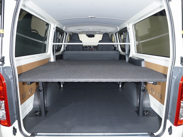 ☆バリバリ溝・ハイエースBRIDGESTONE新品キャップ付№78 2025年製