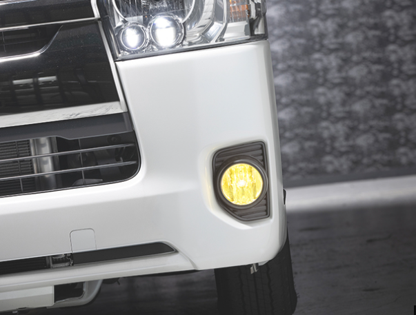 フォグランプカバーでイメージアップ | 200系ハイエース・NV350