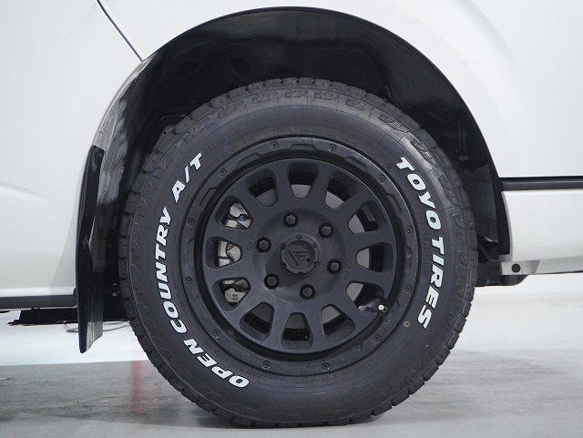 6128 令和7年式 ハイエース スーパーGL ダークプライムS 4WD 2,800cc