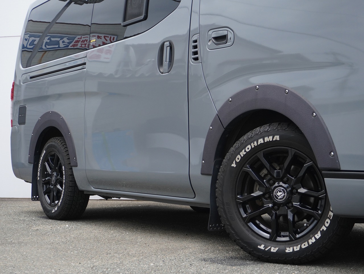 6211 令和5年式 キャラバン グランドプレミアムGX 2WD 2,000cc