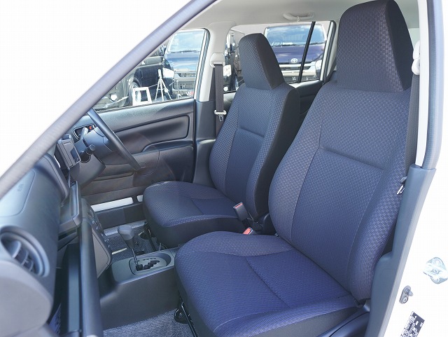 カーズ 5BOX GRC グローバルレーサーカップ LIGHTNING McQUEEN and CHICK HICKS 2025