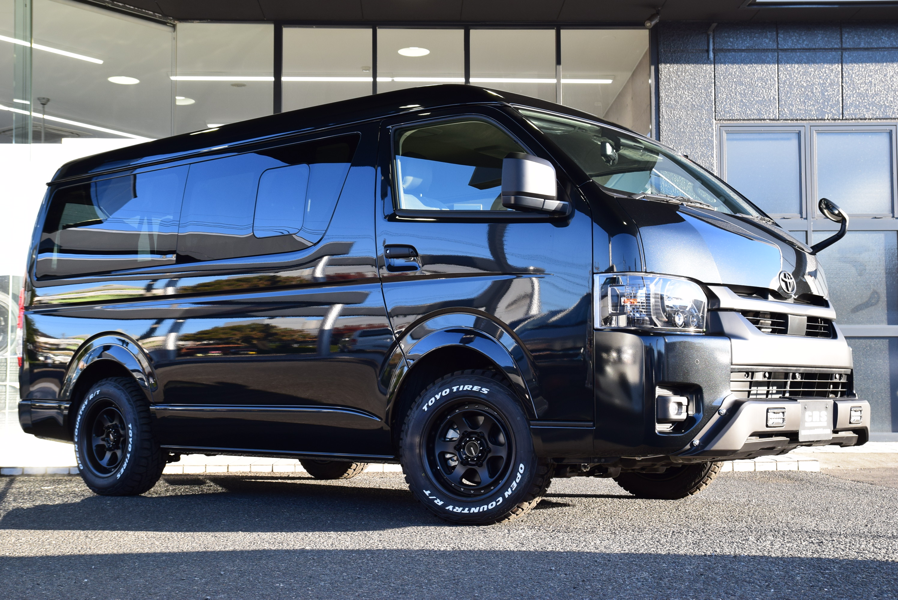 5243 千葉店【BLACK STYLE】ハイエース ワゴンGL 4WD 2,700CC ガソリン