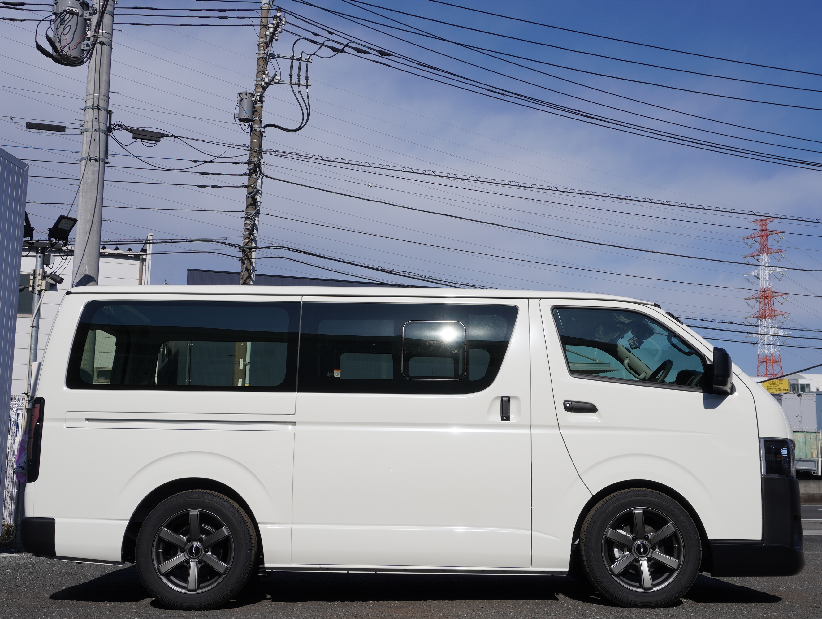 6068 コントラストPKG ハイエース DX 2WD 2000cc ガソリン車 6人乗り