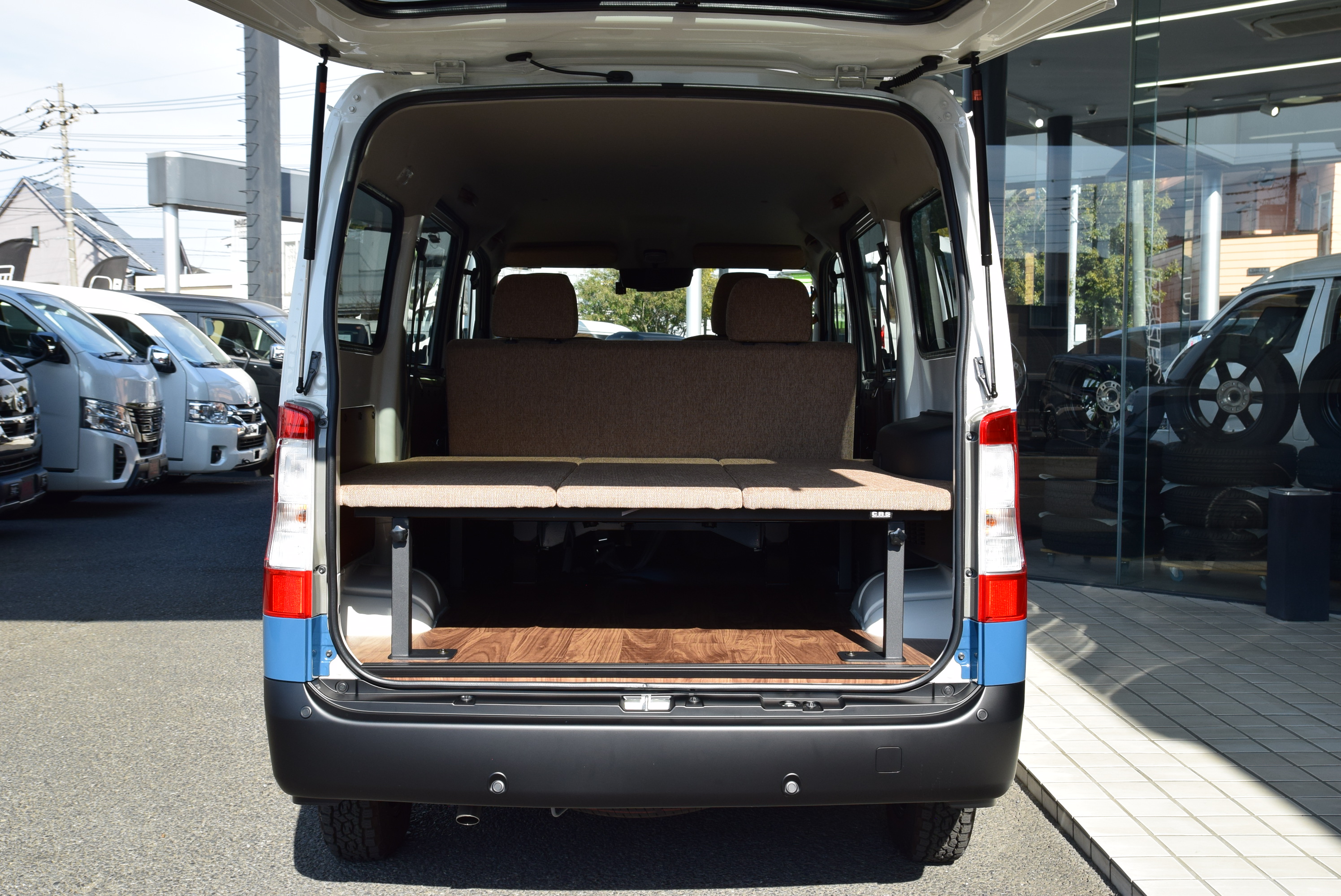 5714 タウンエースバンGL 「ATTICS MINI T1」架装車 1,500cc ガソリン