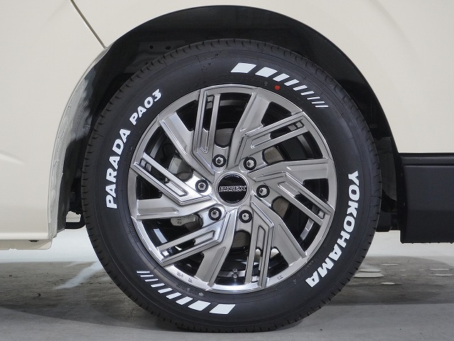 6363 8型ハイエース DX 2WD 2,000CC ガソリン車 4ナンバー 3/6人乗り