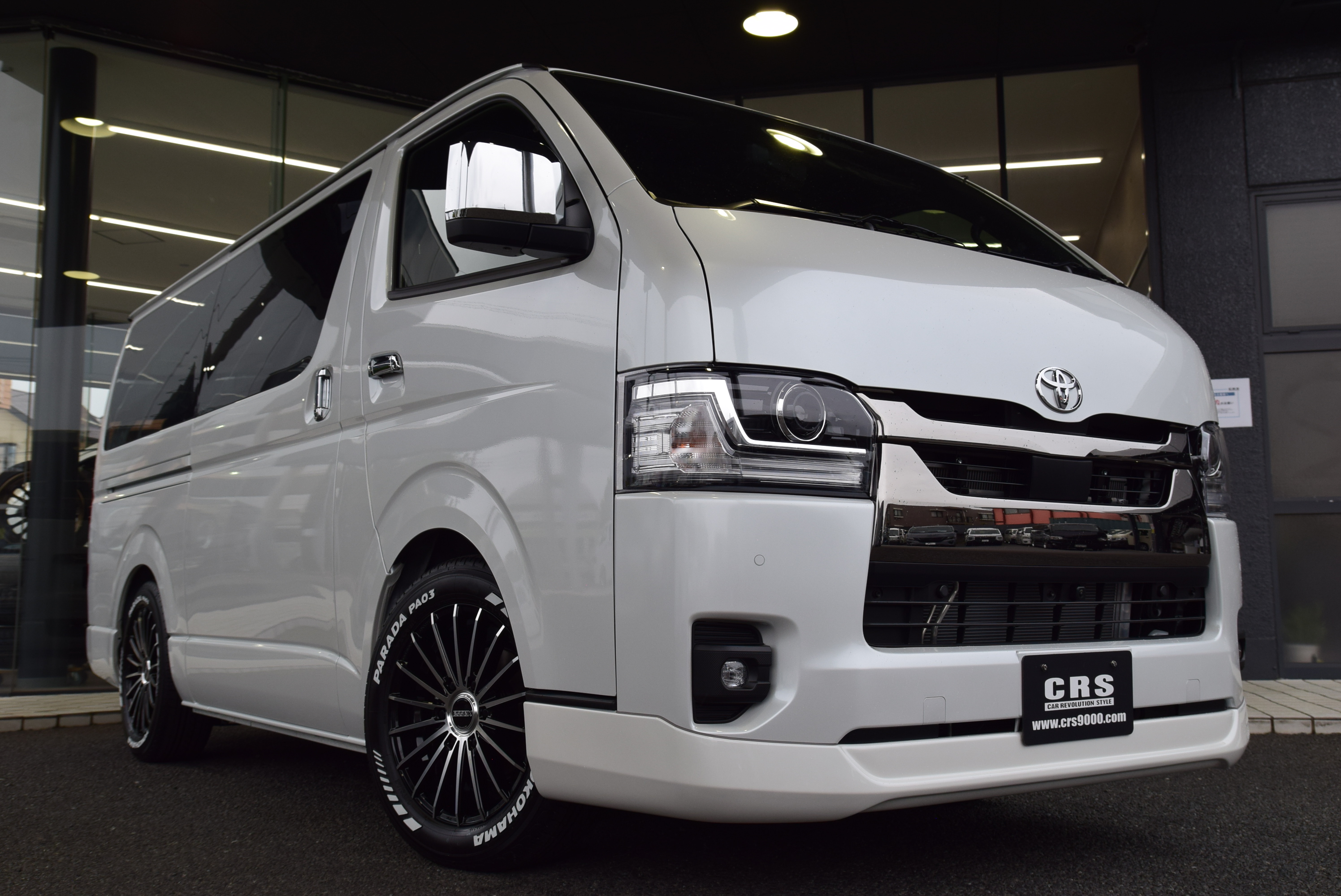 6618 9型ハイエースバン S-GL DARK PRIMEⅡ ガソリン車 2WD 2000cc 2/5