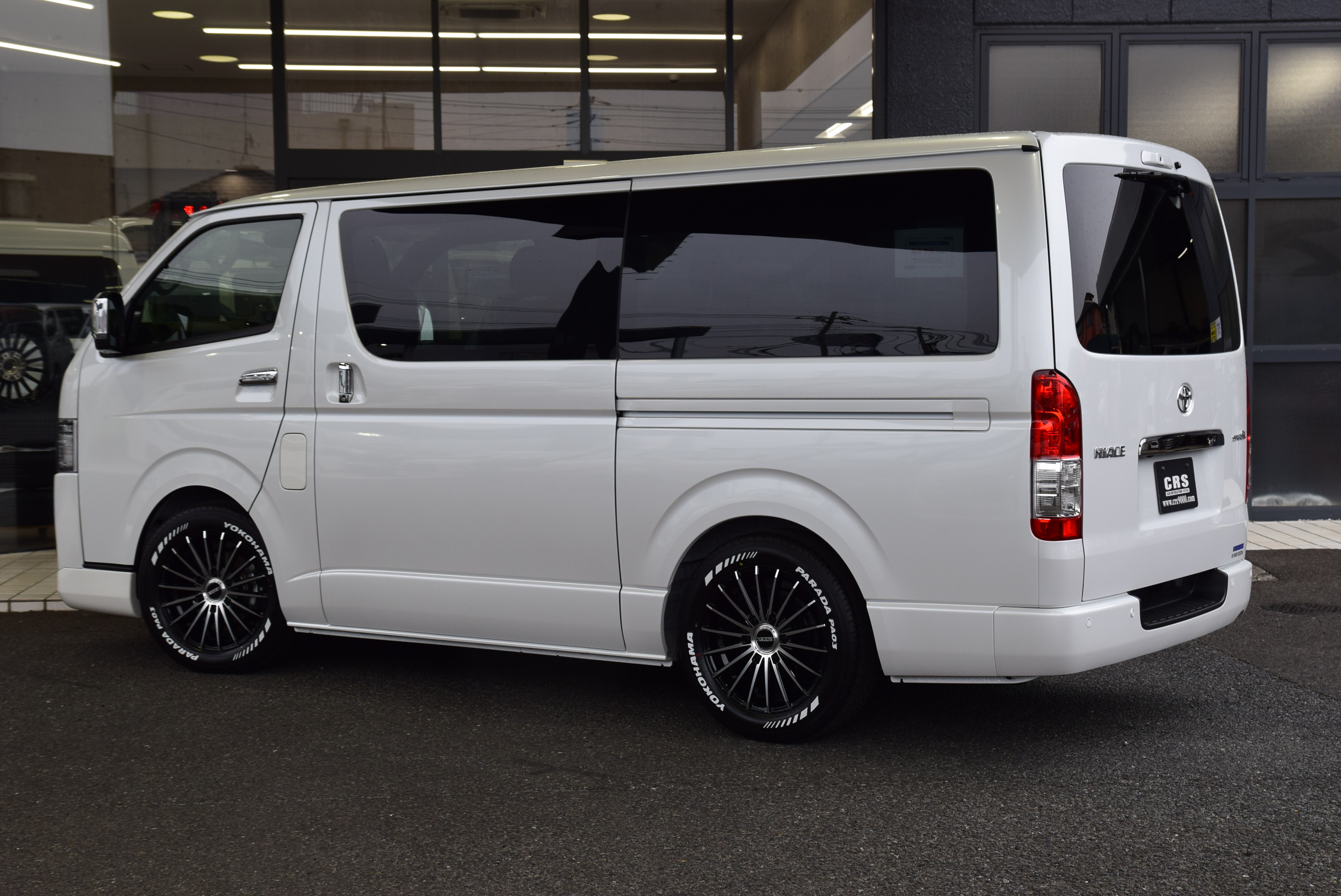 6618 9型ハイエースバン S-GL DARK PRIMEⅡ ガソリン車 2WD 2000cc 2/5