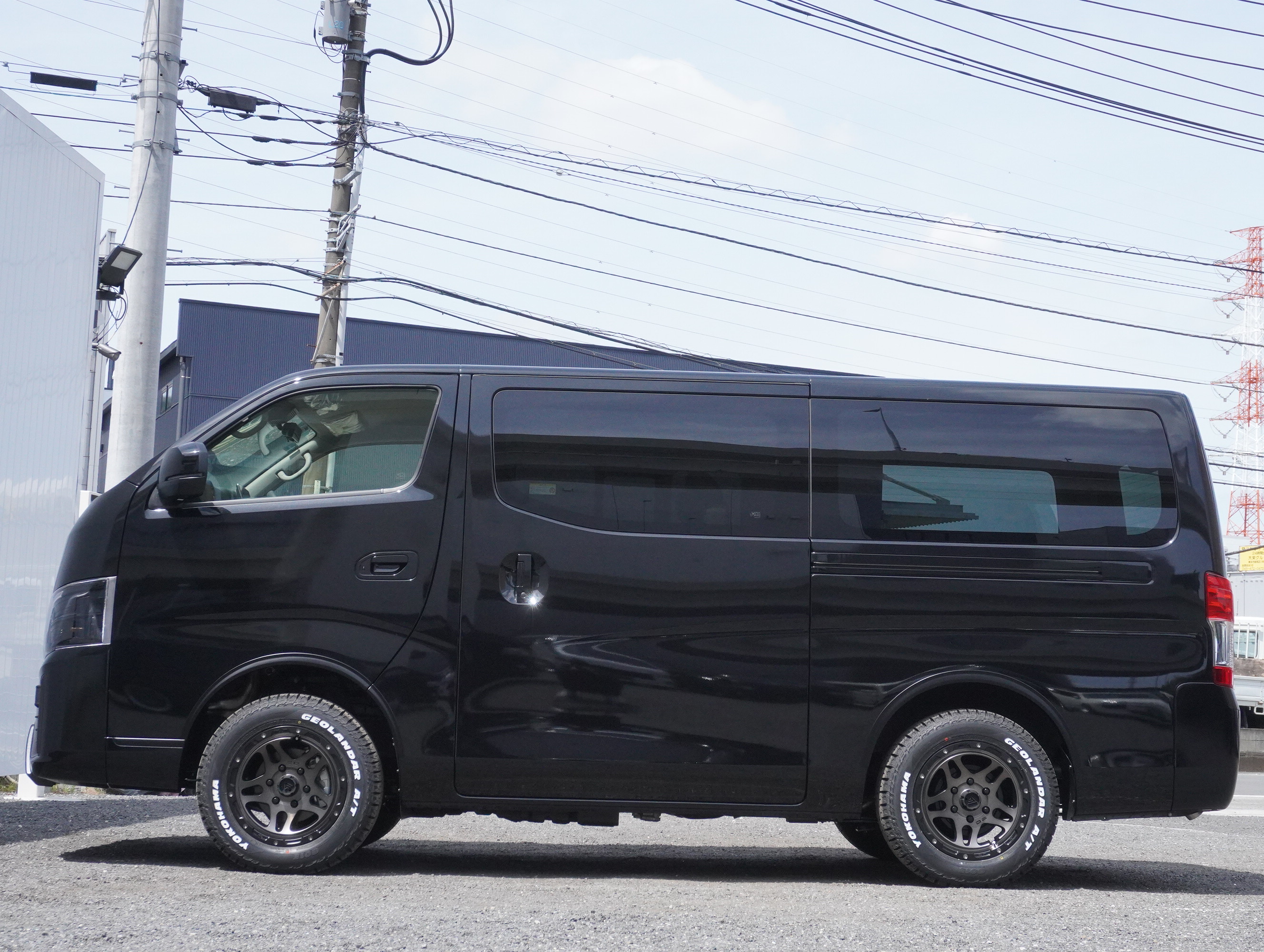 6018 令和8年式 キャラバン GRANDプレミアムGX 4WD 2400cc ディーゼル