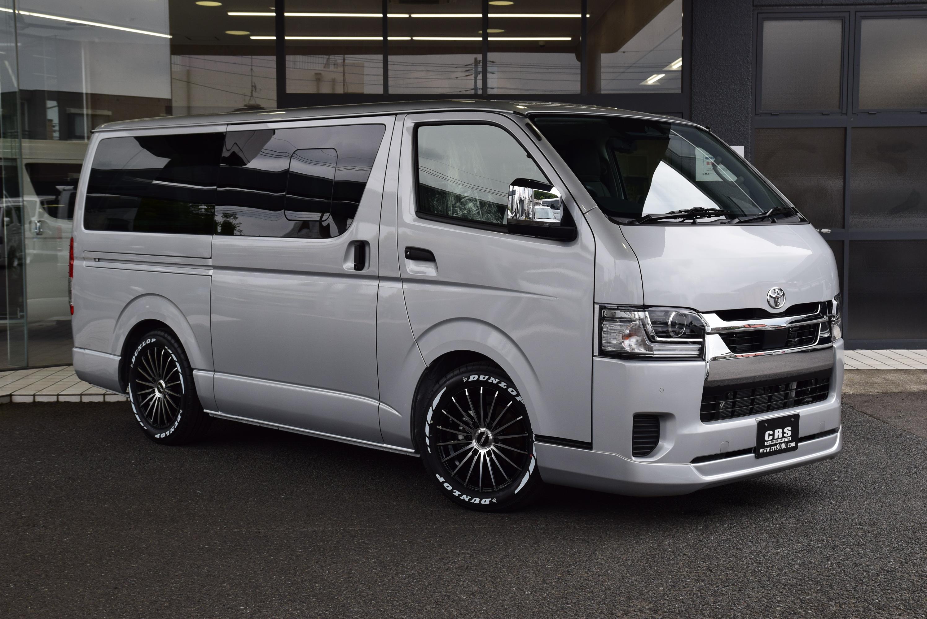 6817 9型ハイエースバン DX GLパッケージ 2,800cc(ディーゼル車) 3/6人