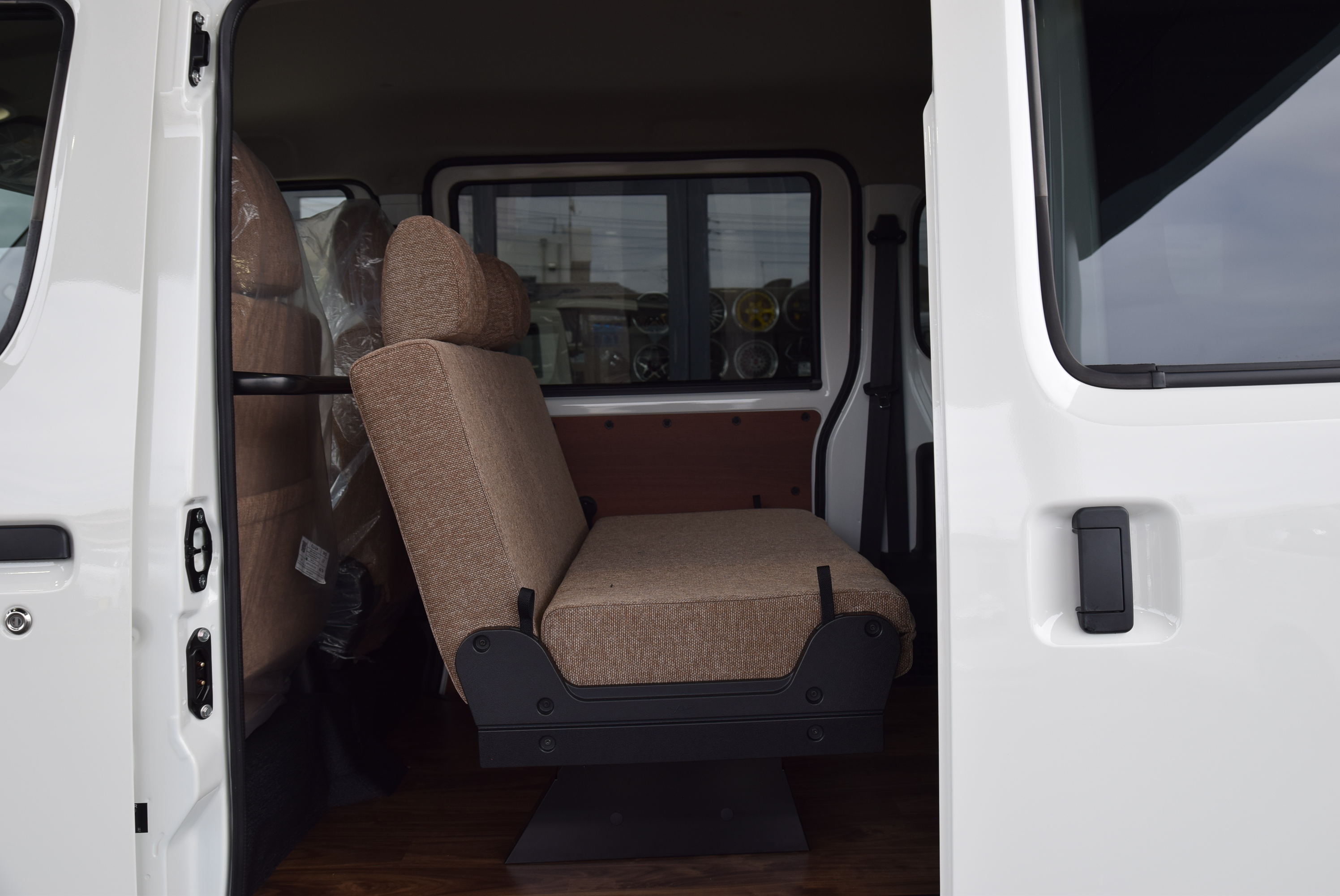 6141 タウンエースバンGL 「ATTICS MINI T1」架装車 1,500cc ガソリン