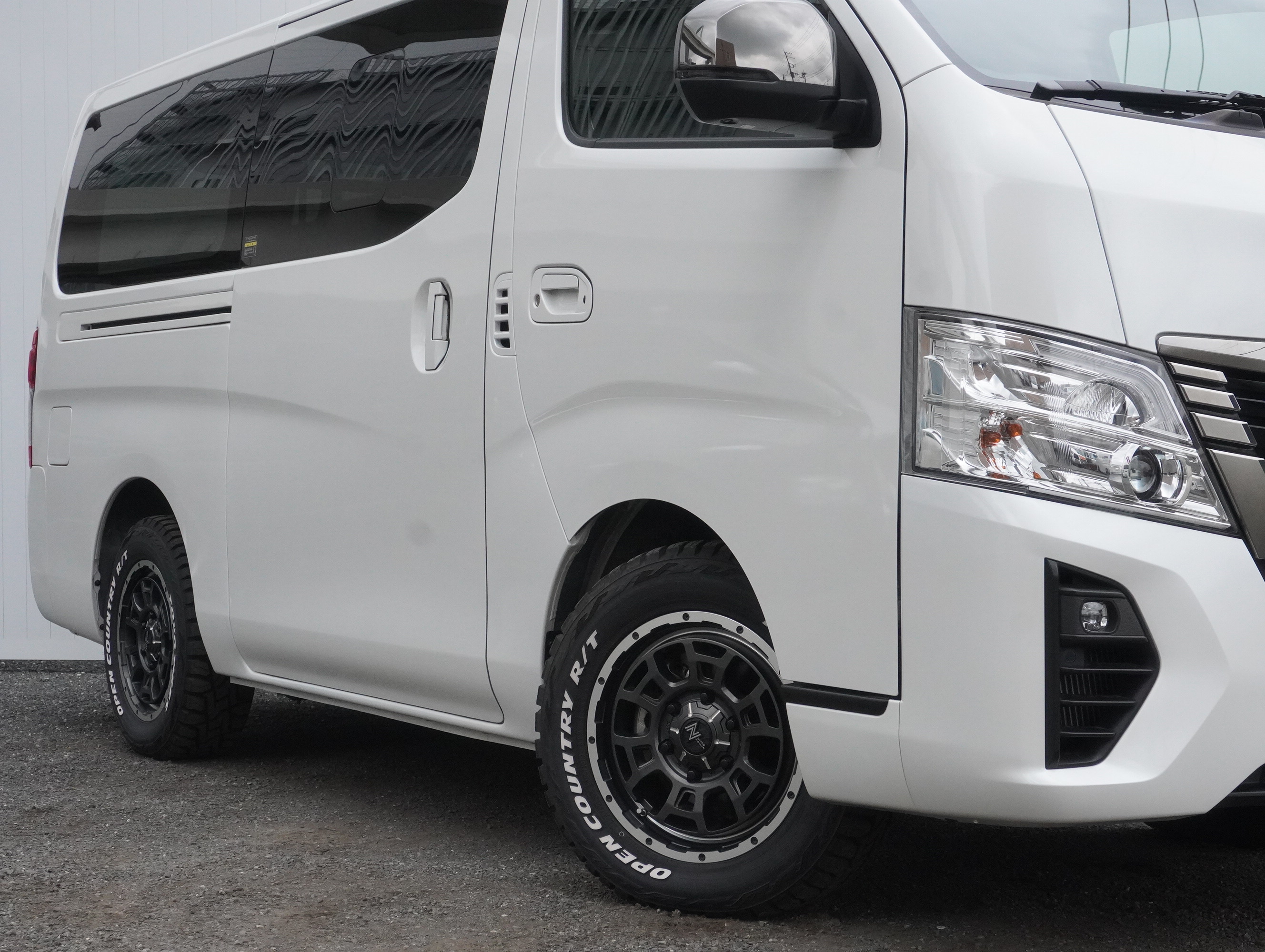 7035 令和5年式 キャラバン GRANDプレミアムGX 2400cc ディーゼル車 5