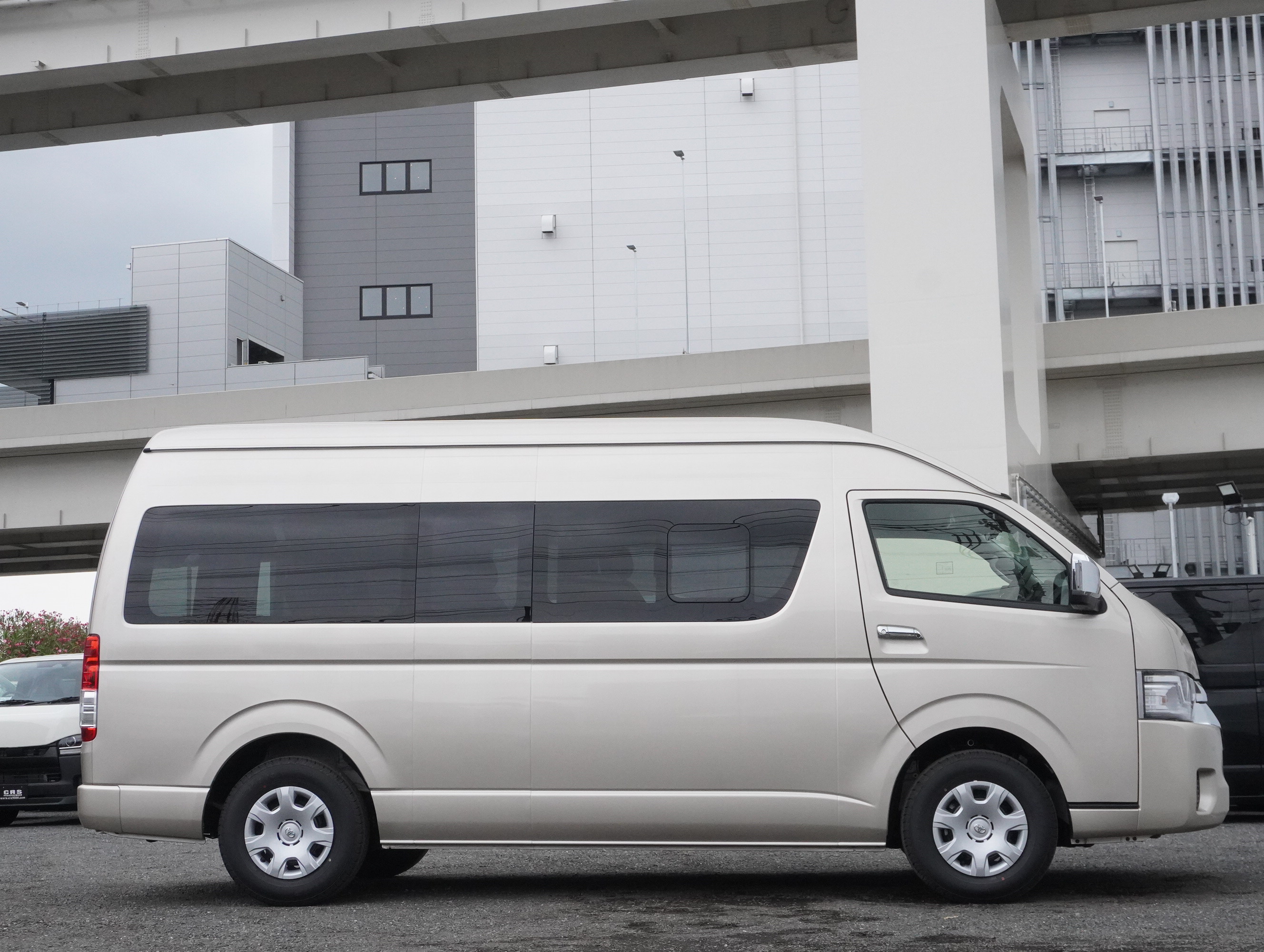 6644 オリジナルPKG ハイエース グランドキャビン 2WD 2700cc ガソリン