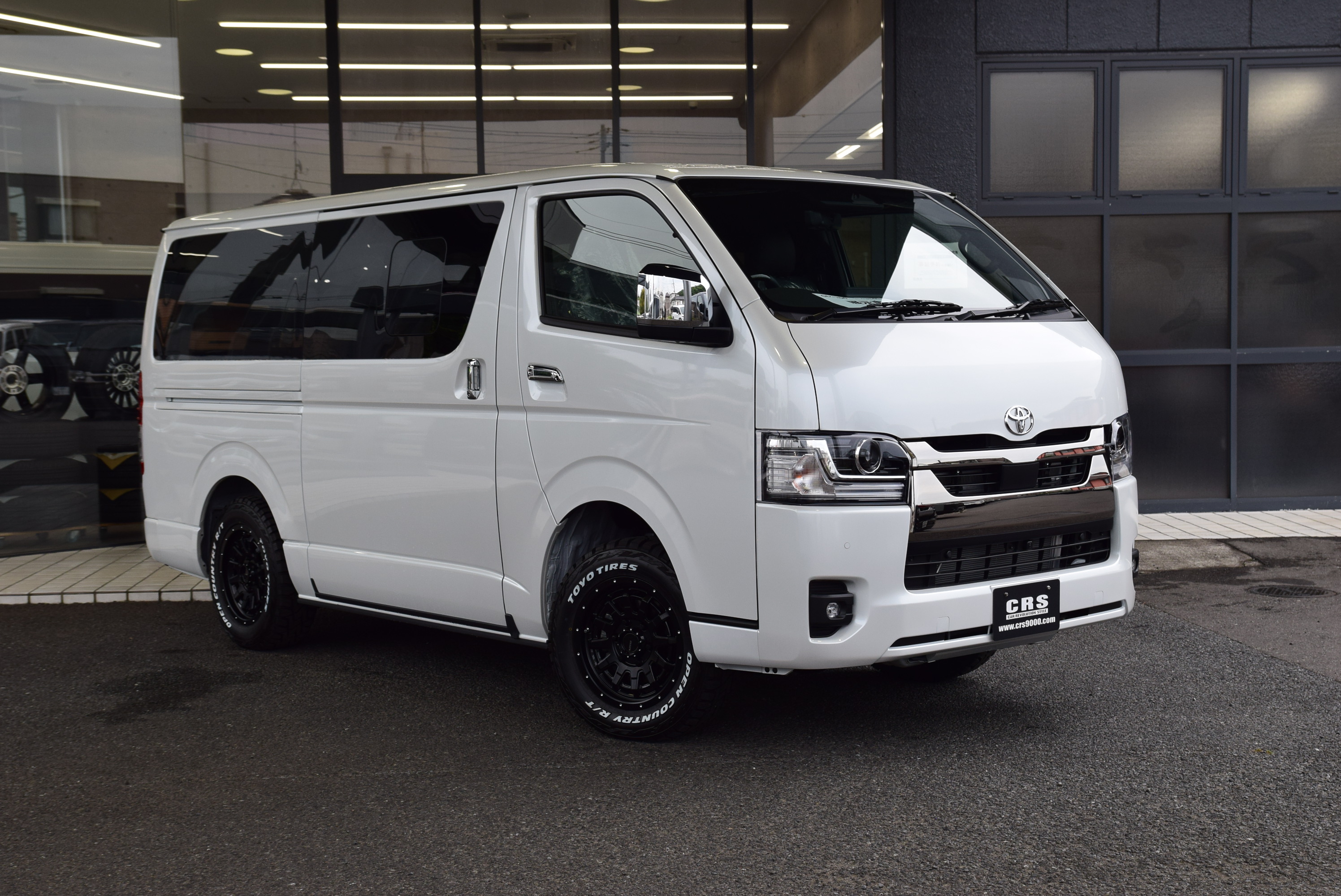 6702 9型ハイエースバン DARK PRIME Ⅱ 2,800cc(ディーゼル車) 2/5人