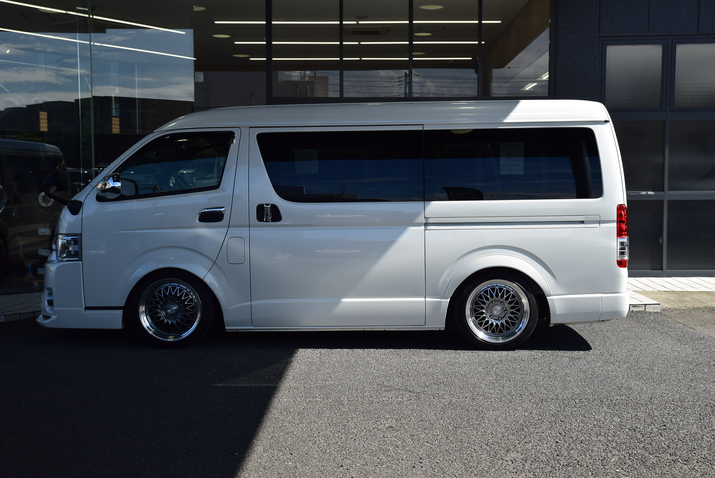 6889 令和1年式 ハイエースバン ワイドボディ 50TH ANNIVERSARY