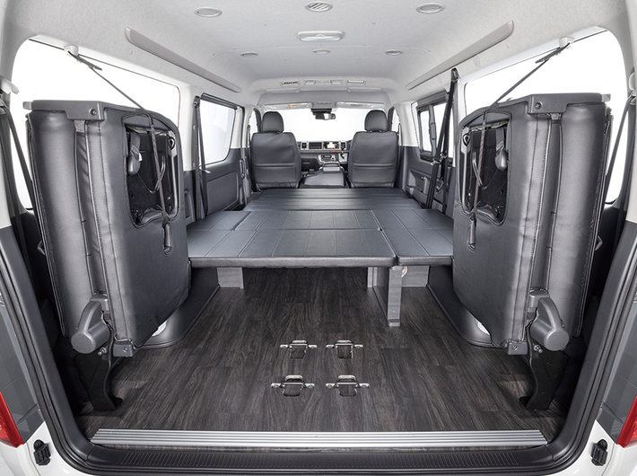 HIACE WAGON GL  COMPLETE 「Bed Kit 5」WAGON　3ナンバー　10人乗りのサムネイル