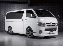 ハイエース「CRS PACKAGE」シーアールエスパッケージ