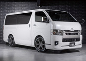 HIACE S-GL COMPLETE「CRS PACKAGE」VAN　1or4ナンバー　5人乗りのサムネイル