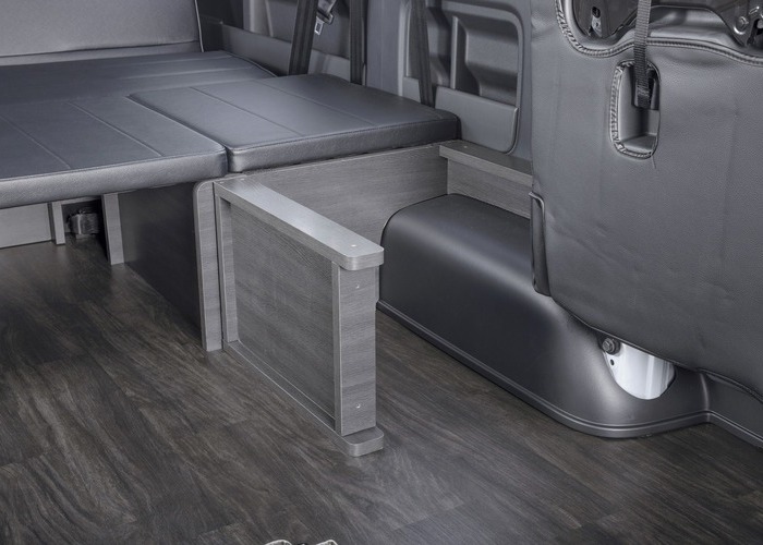 ハイエース「BED KIT Ⅴ」ベッドキット5のサムネイル