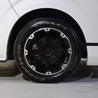 2012年式　ハイエースバン　中古車　4.1万Kmのサムネイル
