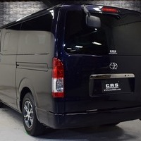 2015年式　レジアスエース　中古車　10.8万kmのサムネイル