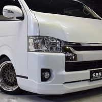 2014年式　ハイエース　中古車　3.9万kmのサムネイル