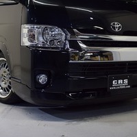 2016年式　ハイエース　中古車　4.9万kmのサムネイル