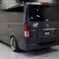 新車　ハイエース　CRSスタイルパック　⑧のサムネイル