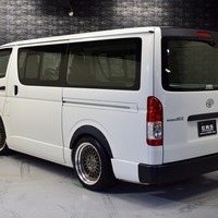 2014年式　レジアスエース　中古車　1.8万kmのサムネイル
