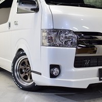 新車　ハイエース　CRSｺﾝﾌﾟﾘｰﾄ　28のサムネイル