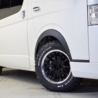 新車　ハイエース　CRSパッケージ　①のサムネイル