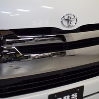 2011年式　レジアスエース　中古車　6.7.万kmのサムネイル