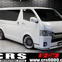 2016年式　ハイエース　中古車　6.5万kmのサムネイル