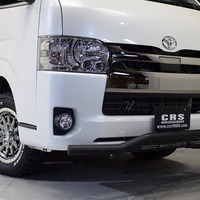 H30年式　ハイエースS-GL DP　4WD2800cc（ディーゼル車）5人乗車　2.7万ｋｍのサムネイル