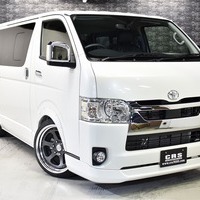 新車　ハイエース　スタイルPKG　3のサムネイル