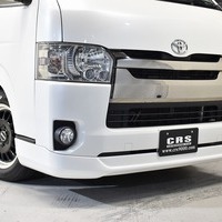 2016年式　ハイエース　中古車　10.9万kmのサムネイル