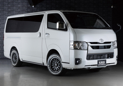 HIACE S-GL COMPLETE「WILD PACKAGE」1or4ナンバー　5人乗り
