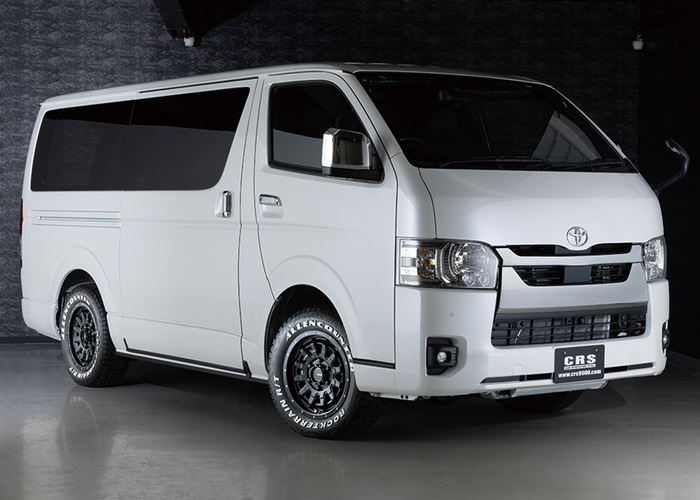 HIACE S-GL COMPLETE「WILD PACKAGE」1or4ナンバー　5人乗りのサムネイル