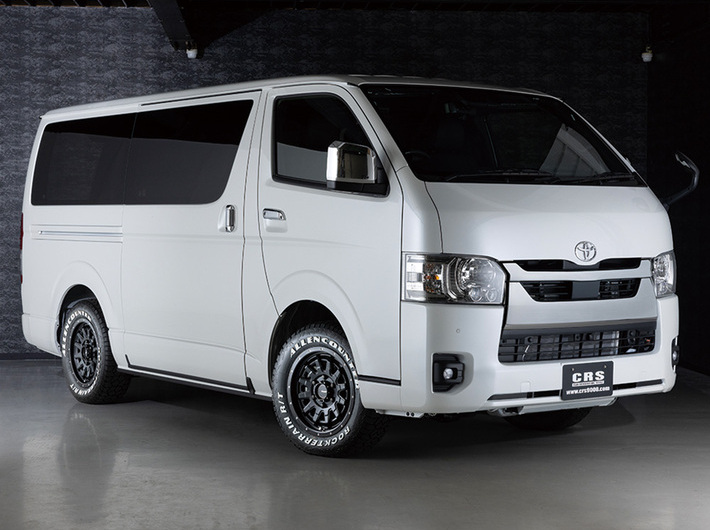 HIACE S-GL COMPLETE「WILD PACKAGE」1or4ナンバー　5人乗りのサムネイル