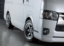 HIACE S-GL COMPLETE「STYLE PACKAGE」1ナンバー　5人乗り