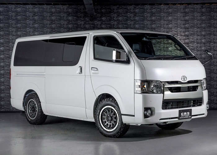 HIACE S-GL COMPLETE「WILD PACKAGE」1or4ナンバー　5人乗りのサムネイル