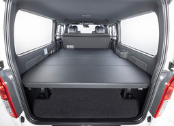 ハイエース「FAMILY PACKAGE」ファミリーパッケージ