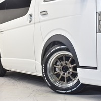 新車　ハイエースDPⅡ　2800㏄　ホワイトパール　CRSコンプリートのサムネイル