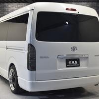 2014年式　ハイエース　ワイドS-GL　リムジン７　3.3万kmのサムネイル