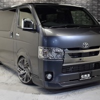 新車　ハイエースDPⅡ　2ＷＤ　2800cc ディーゼル　ｸﾞﾚｰﾒﾀﾘｯｸ　CRSコンプリート９のサムネイル