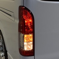 H30年式　ハイエース S-GL DP　2WD 2000cc（ガソリン車）5人乗車　6.1万ｋｍのサムネイル